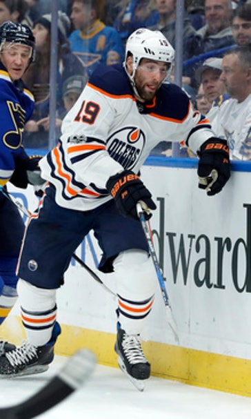 Tarasenko nets 2, gets in rare fight as Blues top Oilers 8-3 (Nov 21, 2017)